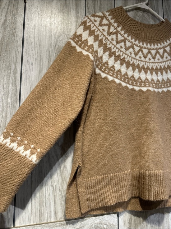 Talbots Sweaters - Talbots Camel and White Fair Isle Crewneck Sweater